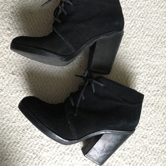Steve Madden Jayson Booties - Picture 6 of 8